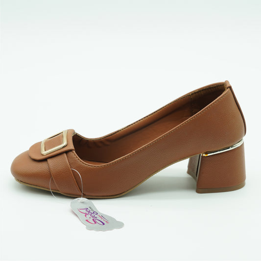 🟤 Camel Buckle Loafers