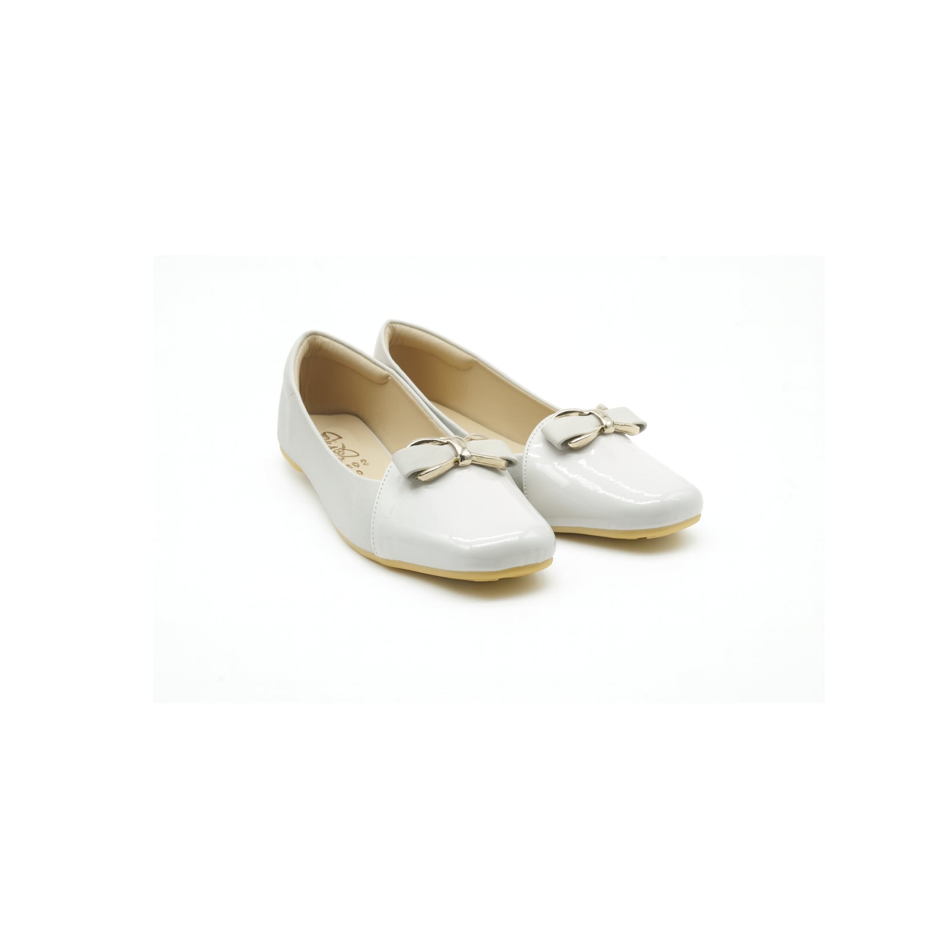Off-White Buckle Flats 0163