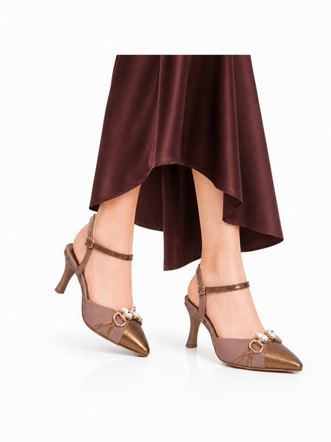 Elegant Rose-Gold Buckle Pointed Heels CR0172